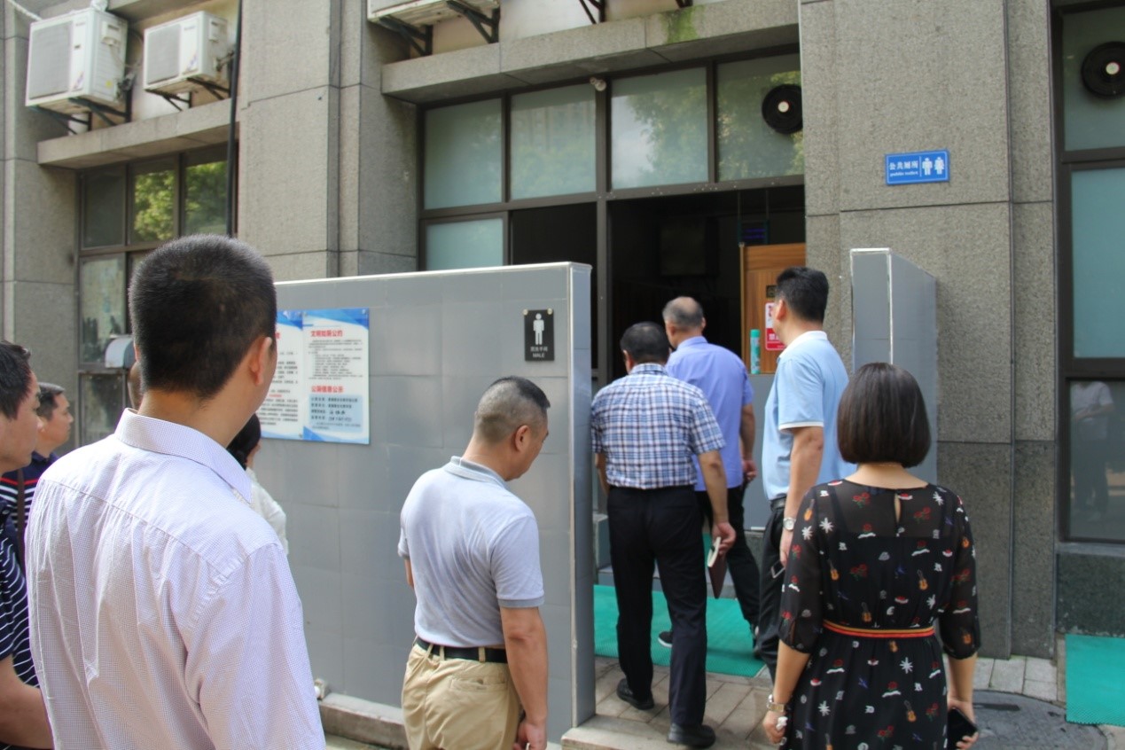 武汉洪山市场监管局举办集贸市场文明城市建设工作现场会