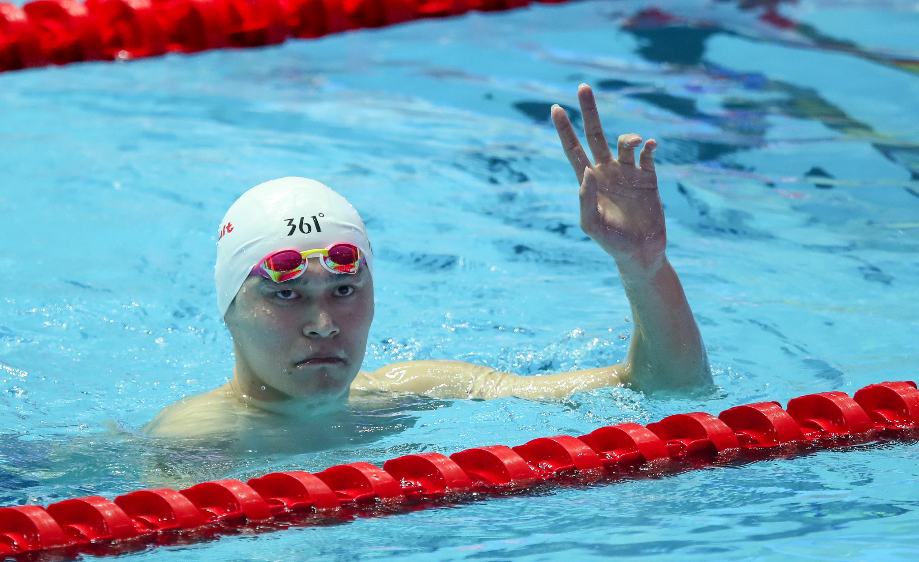 游泳——孙杨晋级男子200米自由泳决赛