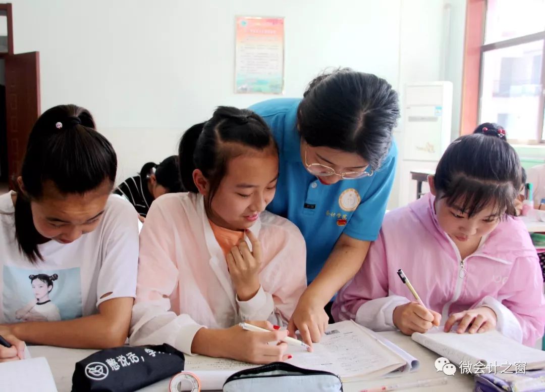 仍在继续暑期"三下乡"社会实践活动第八天会计学院"寻红色革命之旅,践