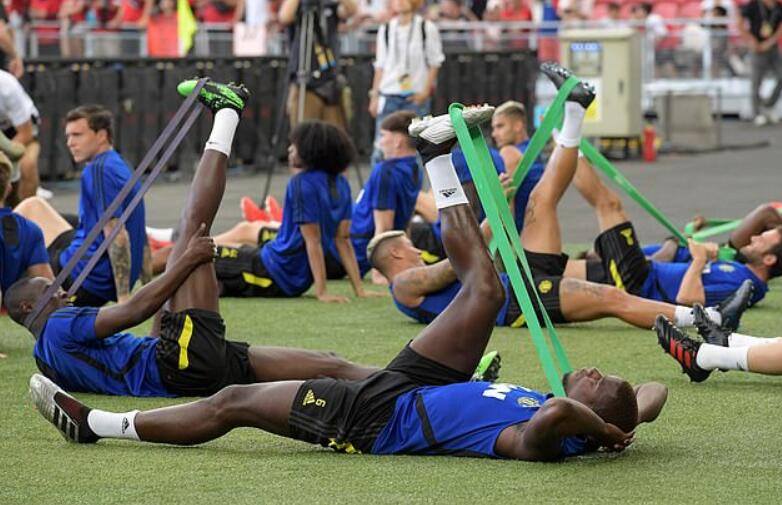 索帅训练强度比穆帅高50%,比赛日也要练_索尔斯克亚