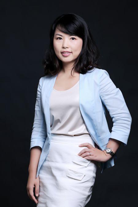 就拿创始人钱晓芳来说,今年已经是她在恒生的第21年.