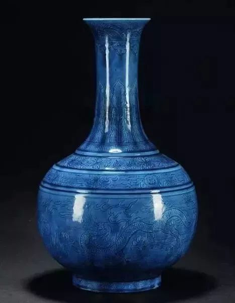 新疆惊现蓝色和田玉,全国仅此一块?专家:确有蓝玉,品种丰富!