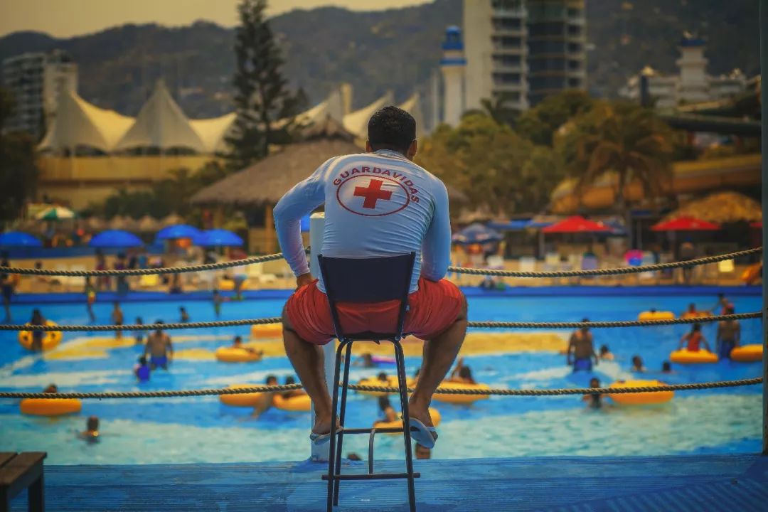 启东网红打卡地!水上嘉年华免费畅游嗨翻全场,乐享清凉_泳池