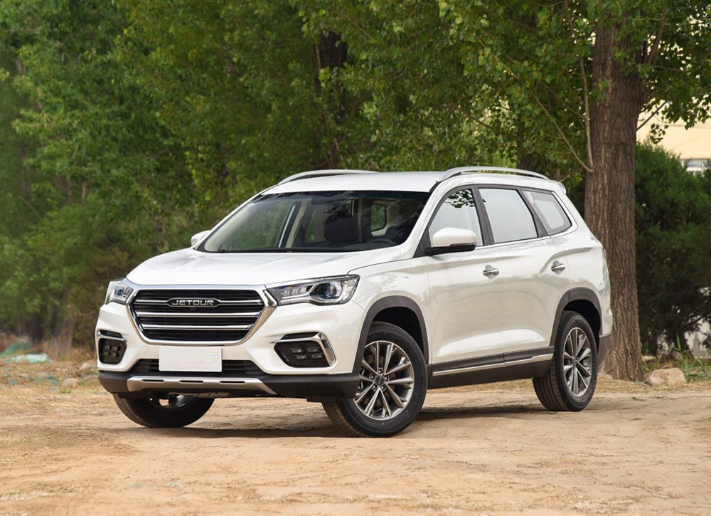 捷途x9全系都提供了5/6/7座车型,座椅布局选择颇多.