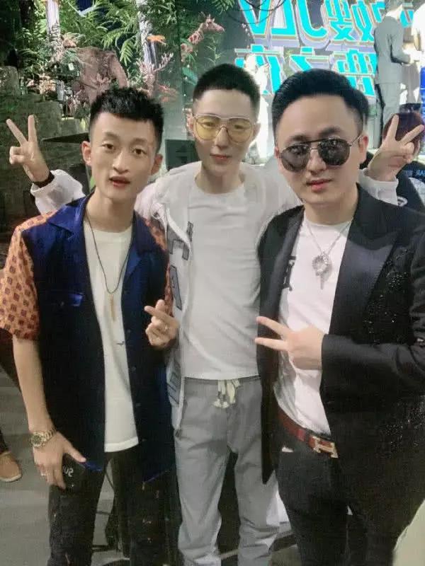 快手大乱祁天道退网散打洗白失败高迪成渣男他3争夺一哥