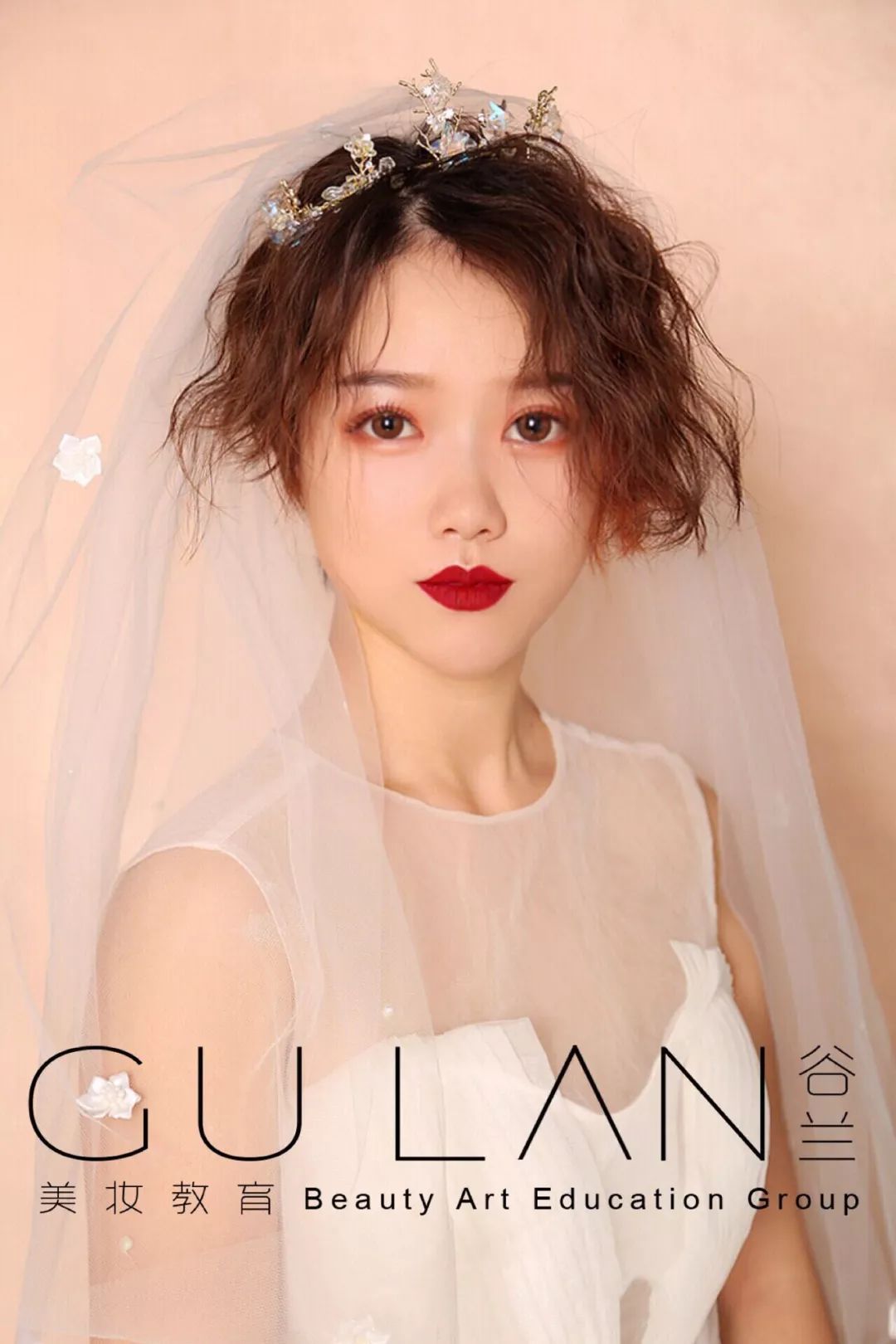 超美的短发新造型不必等到长发及腰也能美美哒出嫁