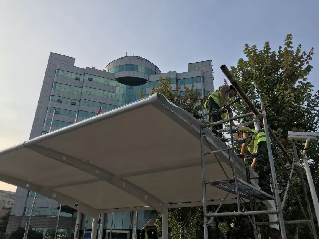 鄂州最新一批遮阳棚已亮相!你觉得如何?_安全岛