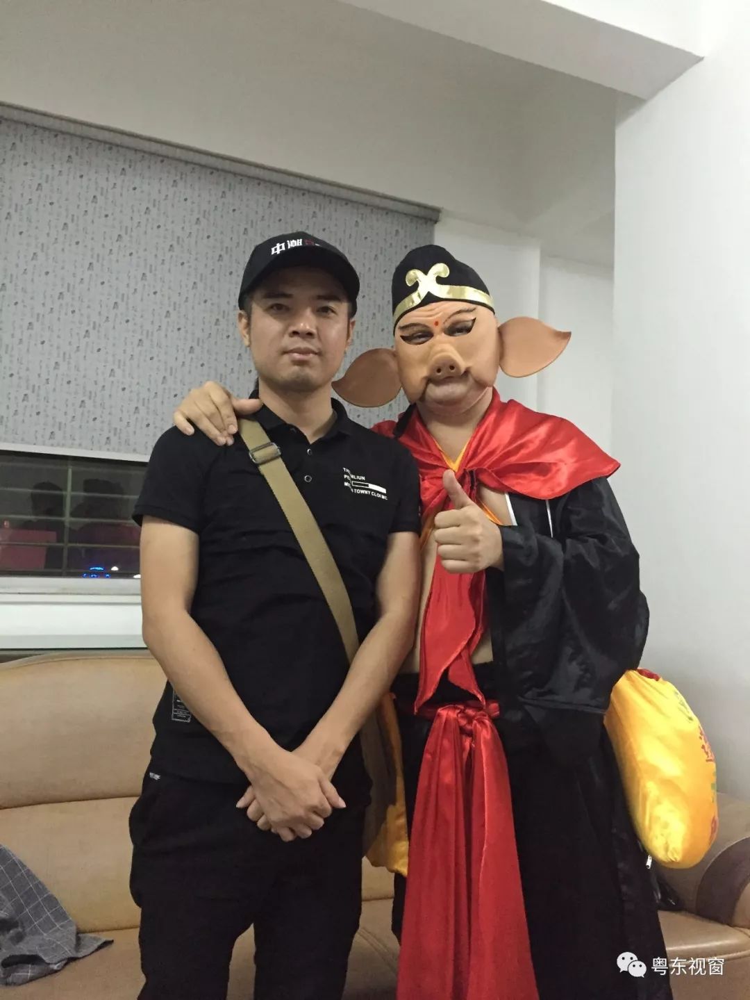 大新闻:速度围观港内村了_潮汕