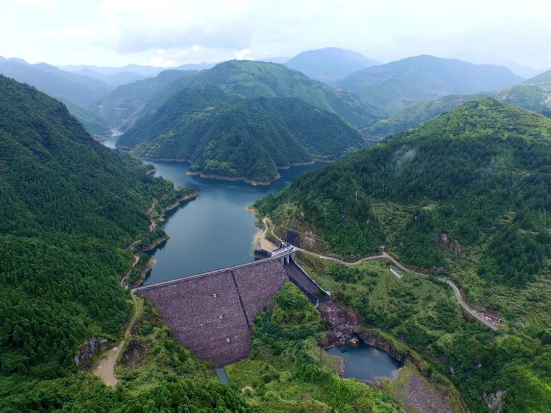 进取提效益的结果和回报01景宁英川电站处于畲(shē)乡景宁的英川电站