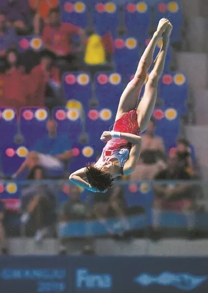 历史上的今天吴敏霞夺冠世界杯跳水赛中国队第100金诞生