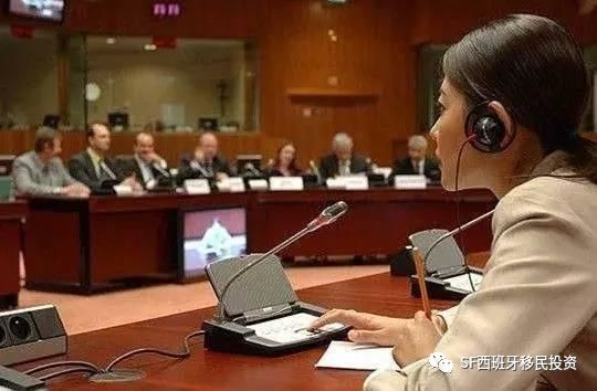 精准传递，跨越语言之墙——加中翻译助力沟通无界