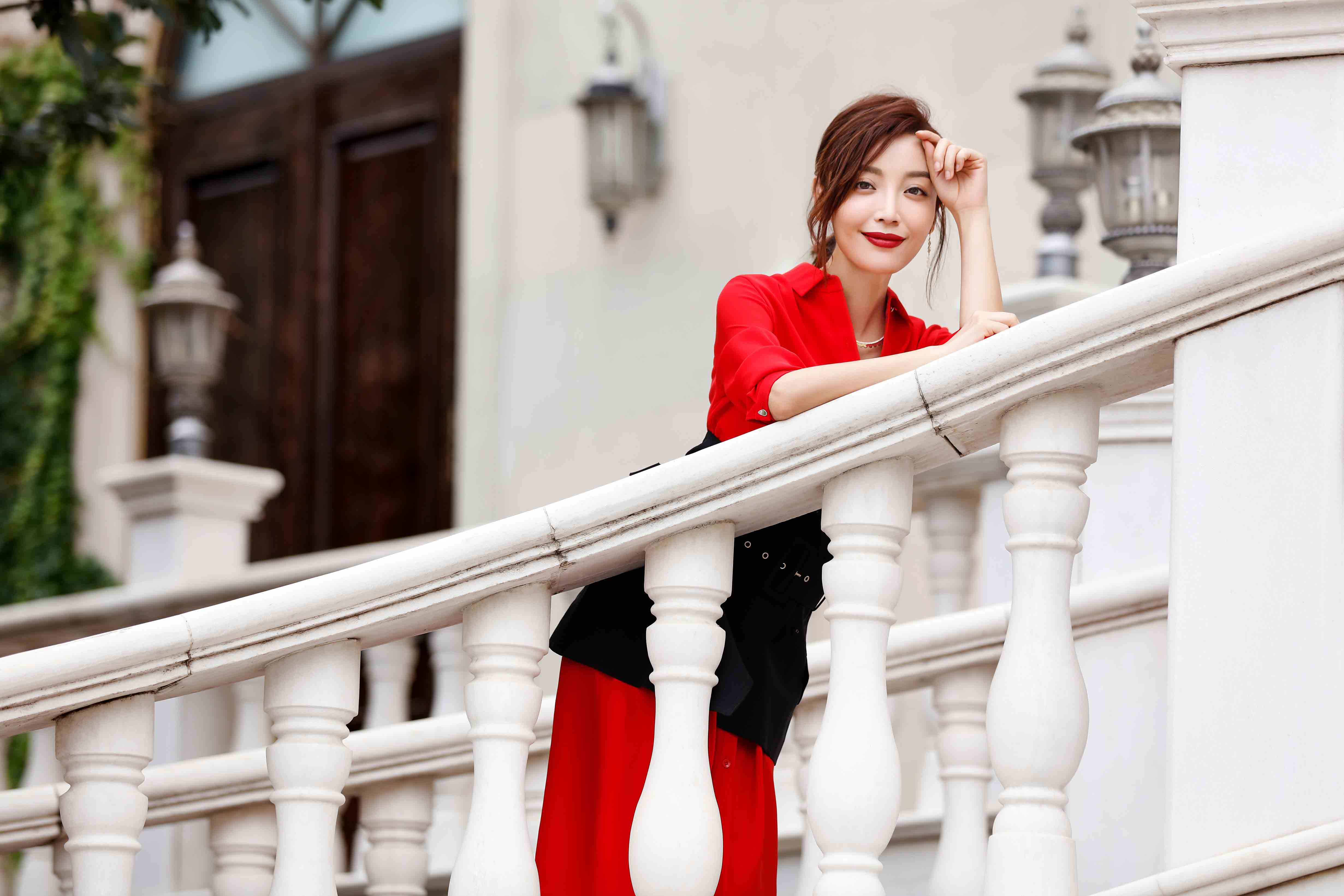 深圳卫视我们都要好好的收官高晓菲步履不停未来可期