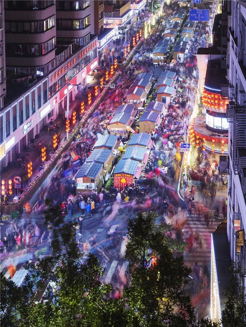 福州达明路美食街 林善明 摄厦门中山路三明夜市正旺 刘江宁 摄福州东