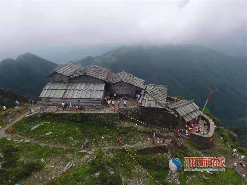 高登山寺图片