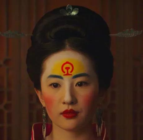 花木兰刘亦菲的额头广告招租了