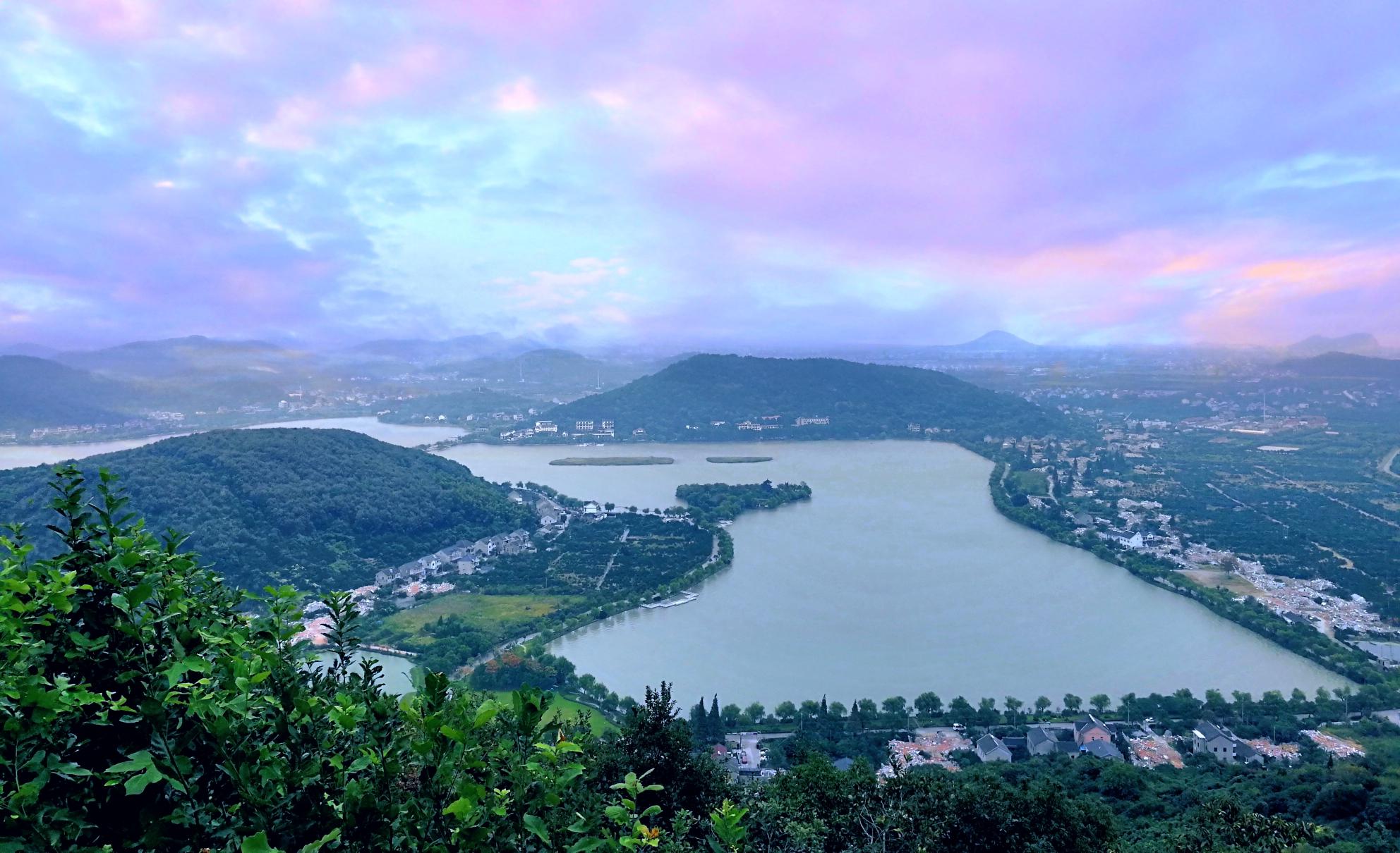 原創浙江被忽視的湖泊景區,由四大景點組成,是4a級景點,門票80元