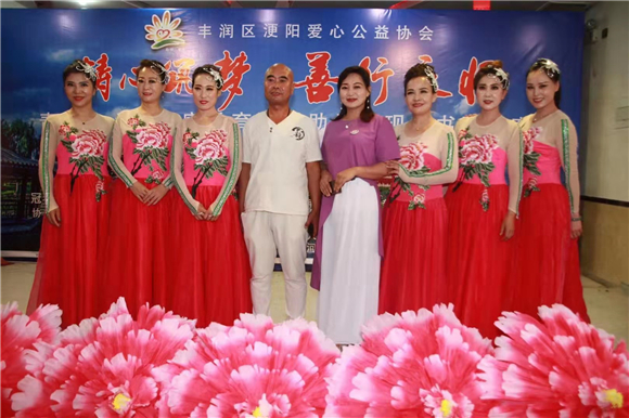 580×386