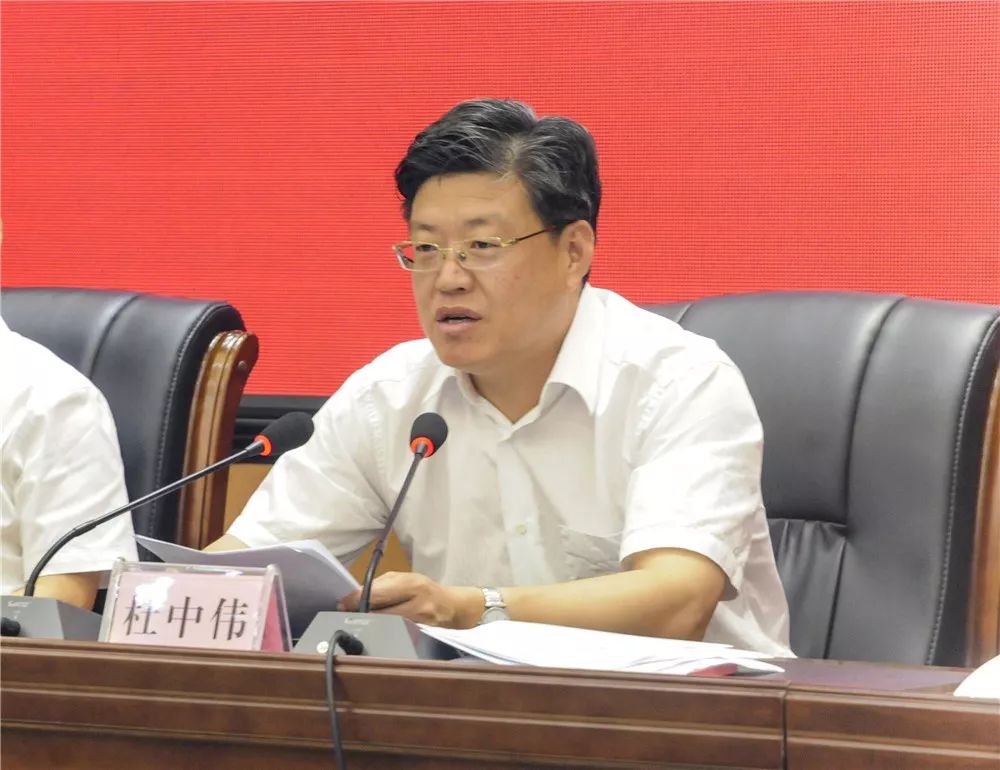 我县隆重召开教师县管校聘管理改革动员会