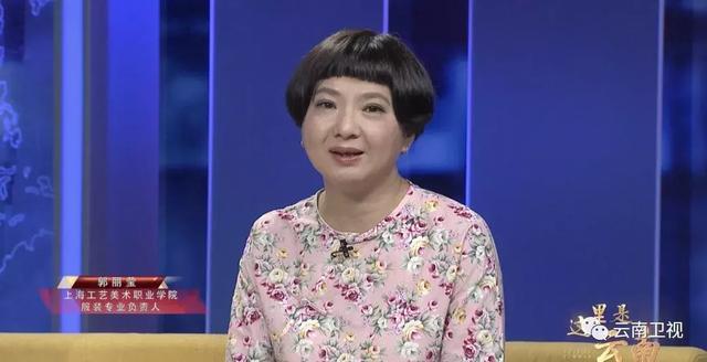 这里是云南昆明民族时装周让云南民族服饰走进生活走向