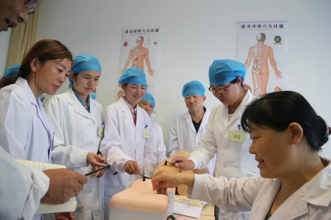 【市中丨简讯】提升中医药服务能力 加强乡医技能培训