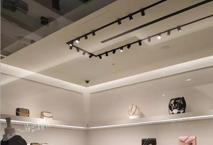lv,gucci,hermes这些奢侈品店铺灯光是怎样的?