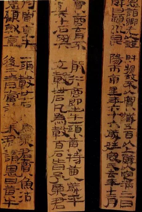 重大改革,也许只是小菜一碟,但对汉字规范的推动及后世影响却不容忽视