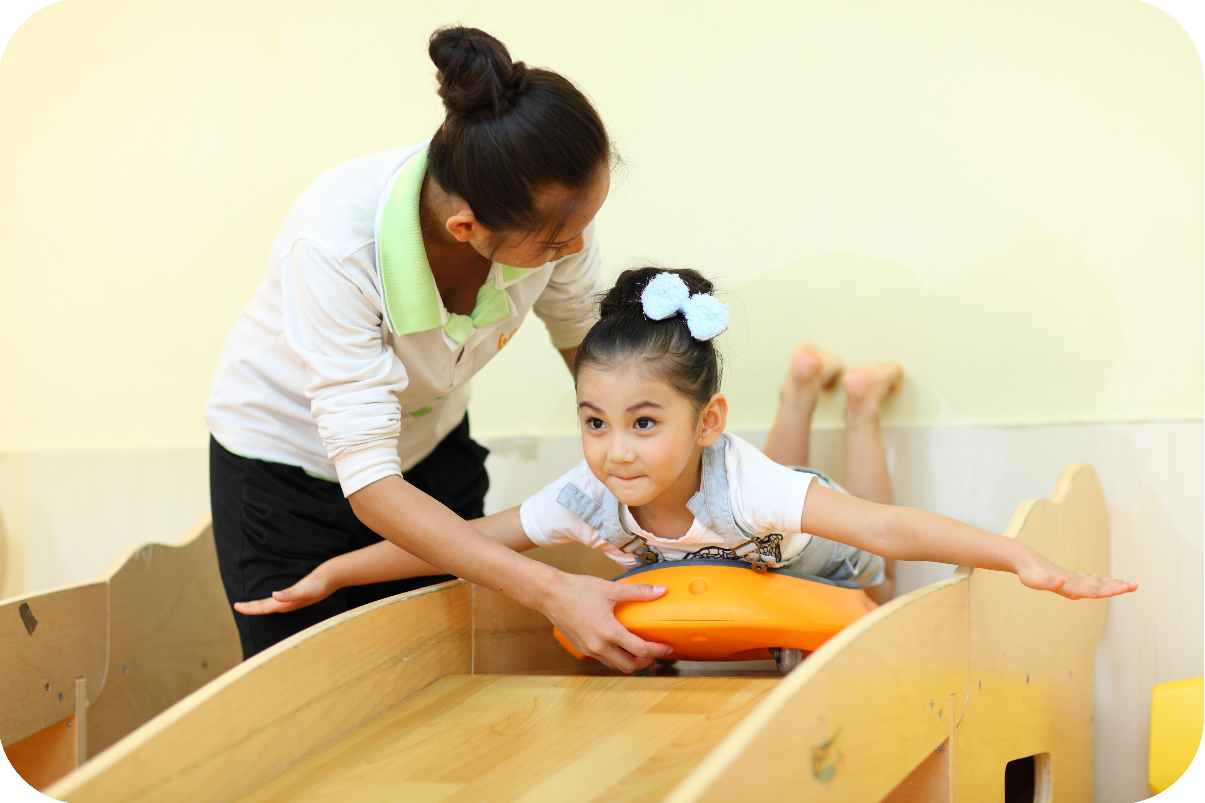 芒果熊干货为什么别人家小孩成绩好要注意培养孩子的专注力了