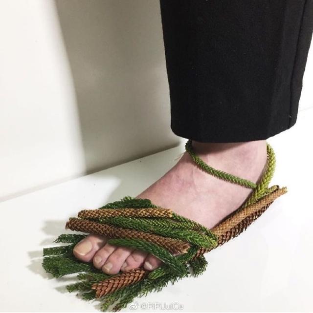 最丑鞋子大赛冠军很难选