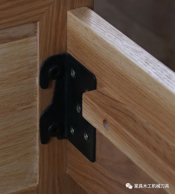 家具结构床的两种主要连接方式及加工方法