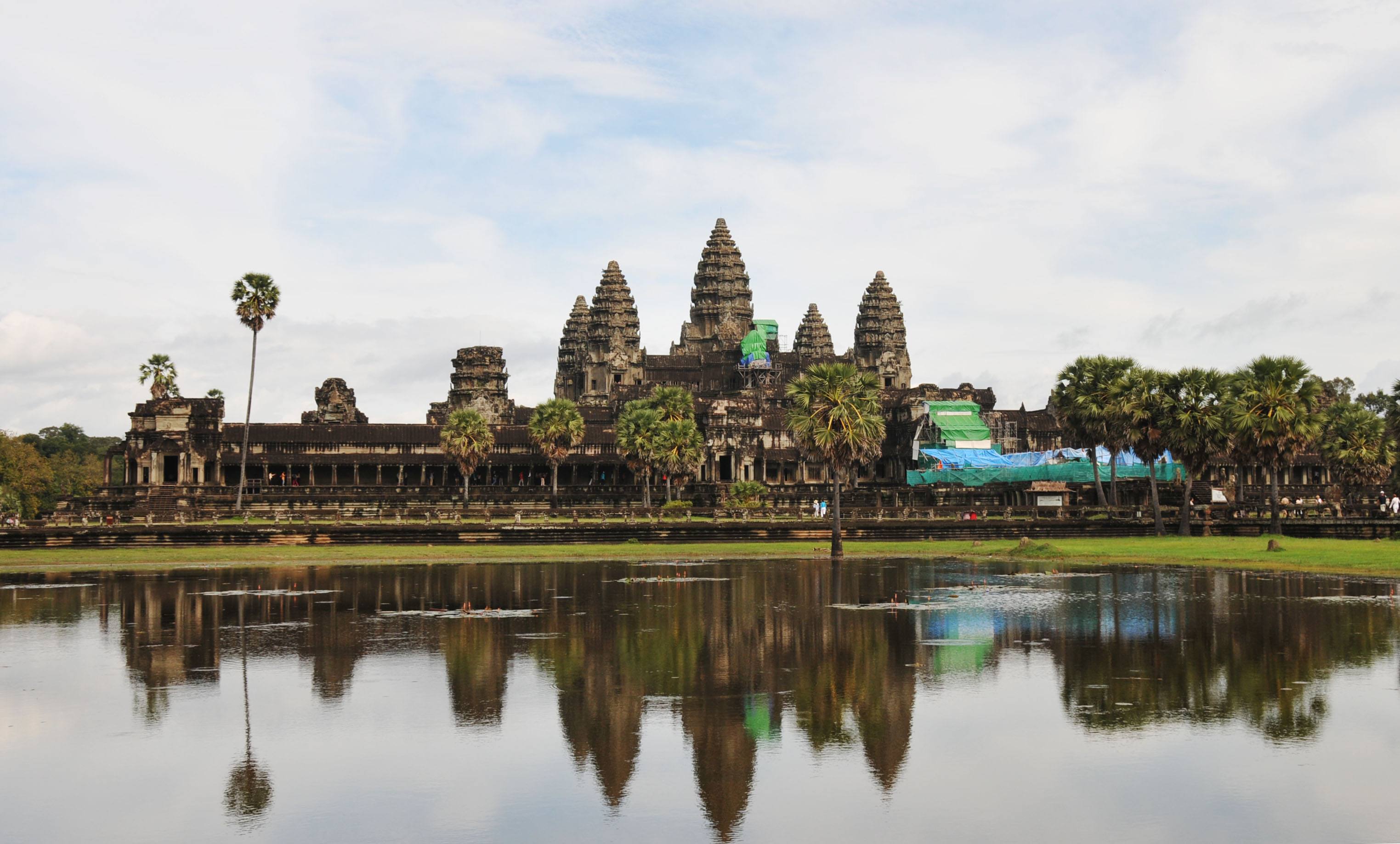 抹去漫步在这座被丛林湮灭的城市那么柬埔寨有着世界最震撼人心的微笑