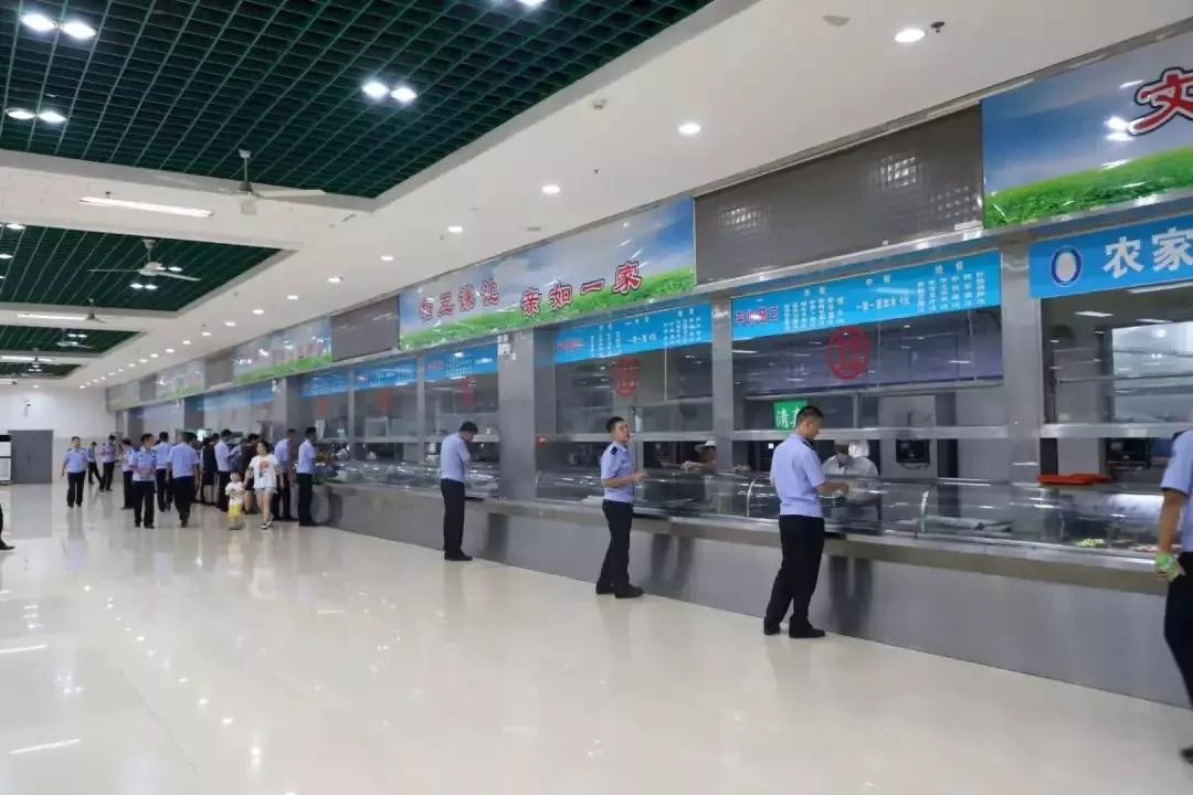 河南警察学院的十二时辰一起找寻自己的影子吧