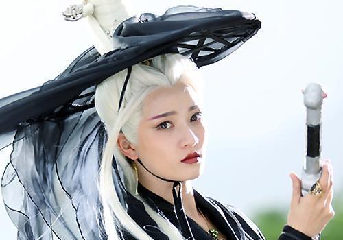 白天羽 来自搜狐网