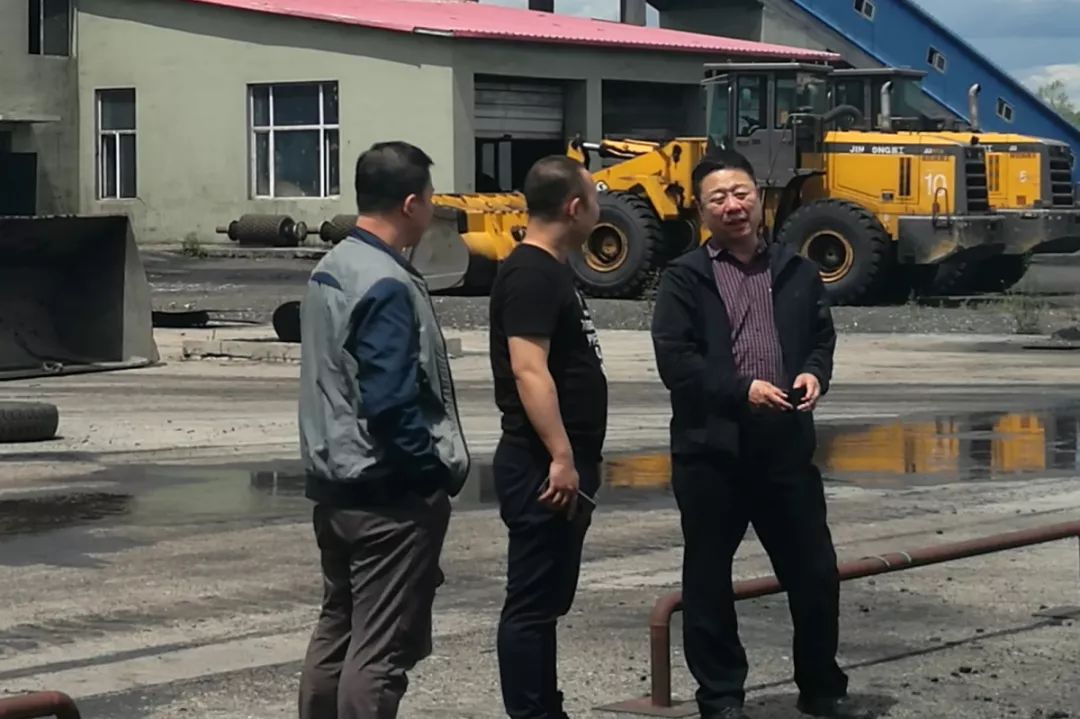 从一条公路封道消息里,挖出10万吨煤炭运输订单!_佳木斯