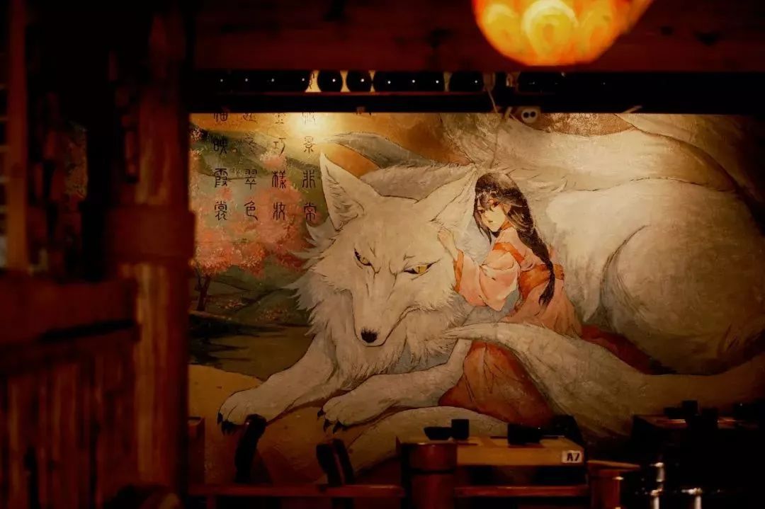 广州惊现十里桃林马上体验现代版的酒池肉林