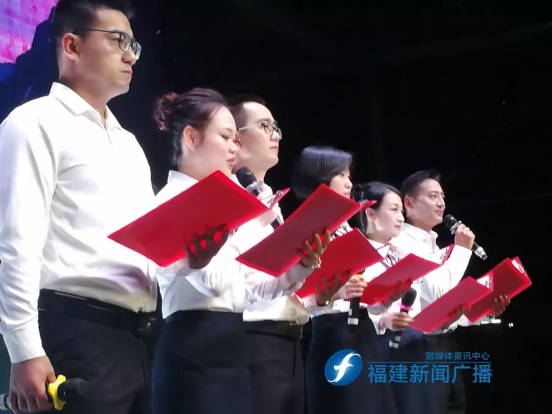 福安市朗诵协会成员集体朗诵