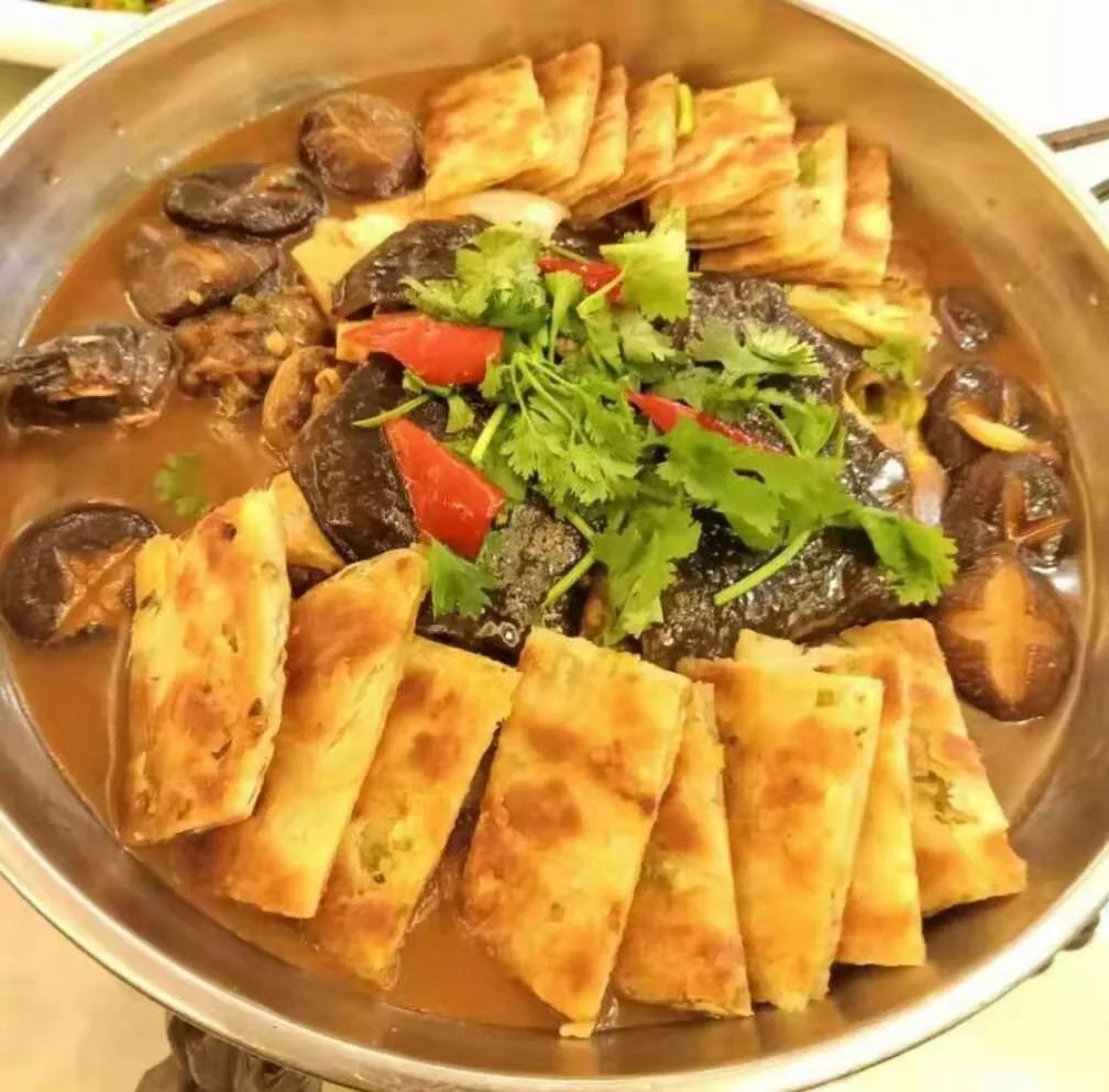 夏季养生正宗野生甲鱼泡饼中州国际饭店大厨特别推荐