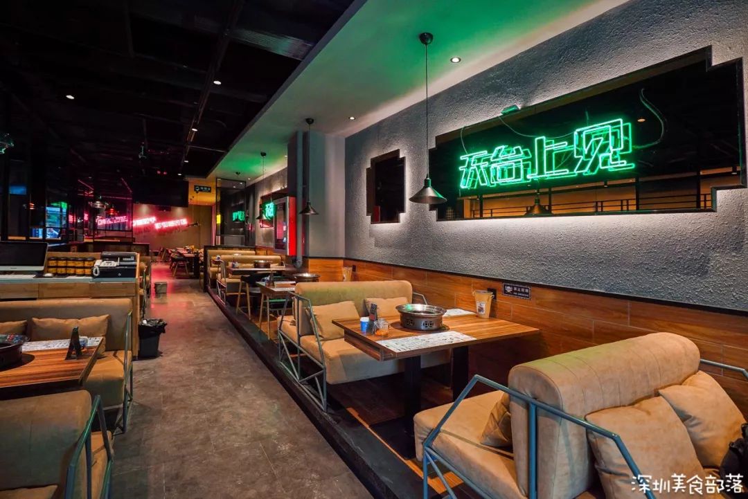 快去告诉罗湖人天台上见烧烤终于来了3天6折