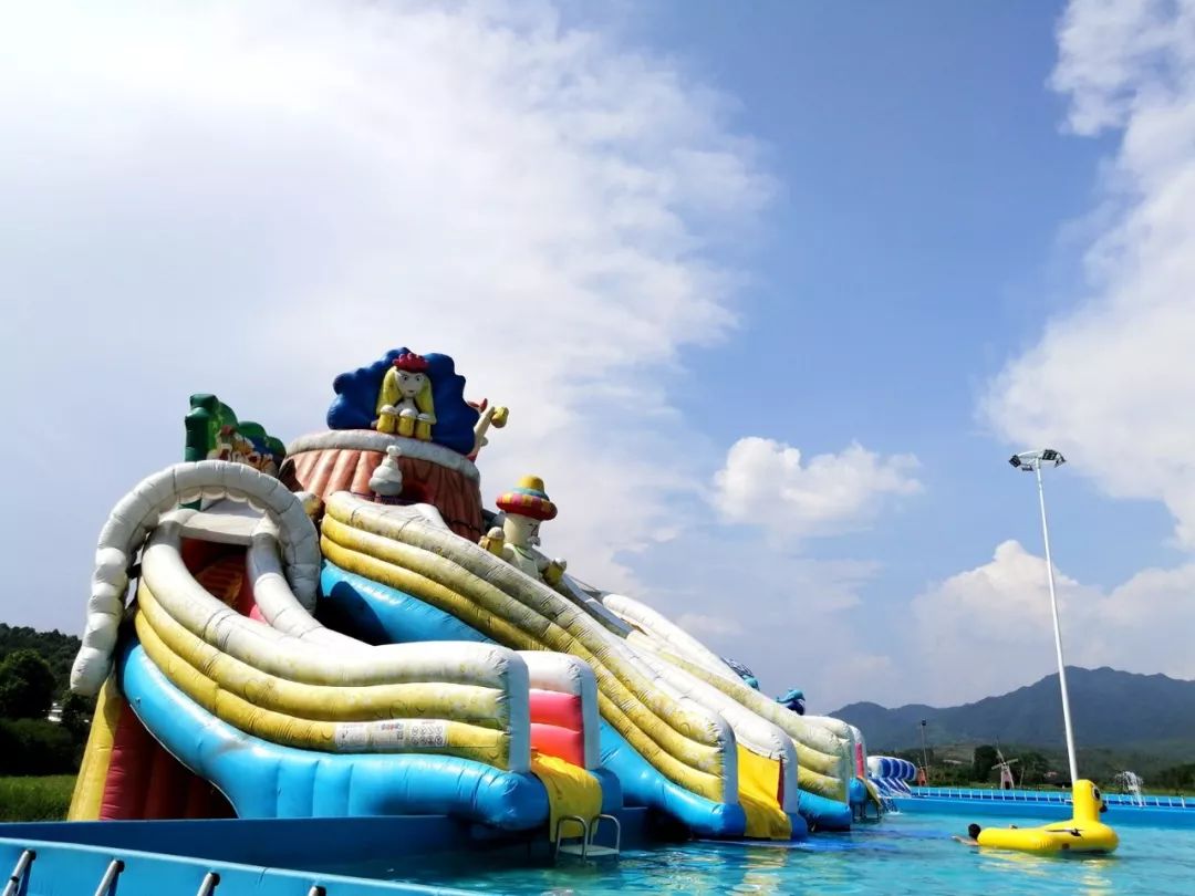 闯关放下烦恼放飞自我在青山中的清凉水世界百林湾动漫水上乐园怎么玩