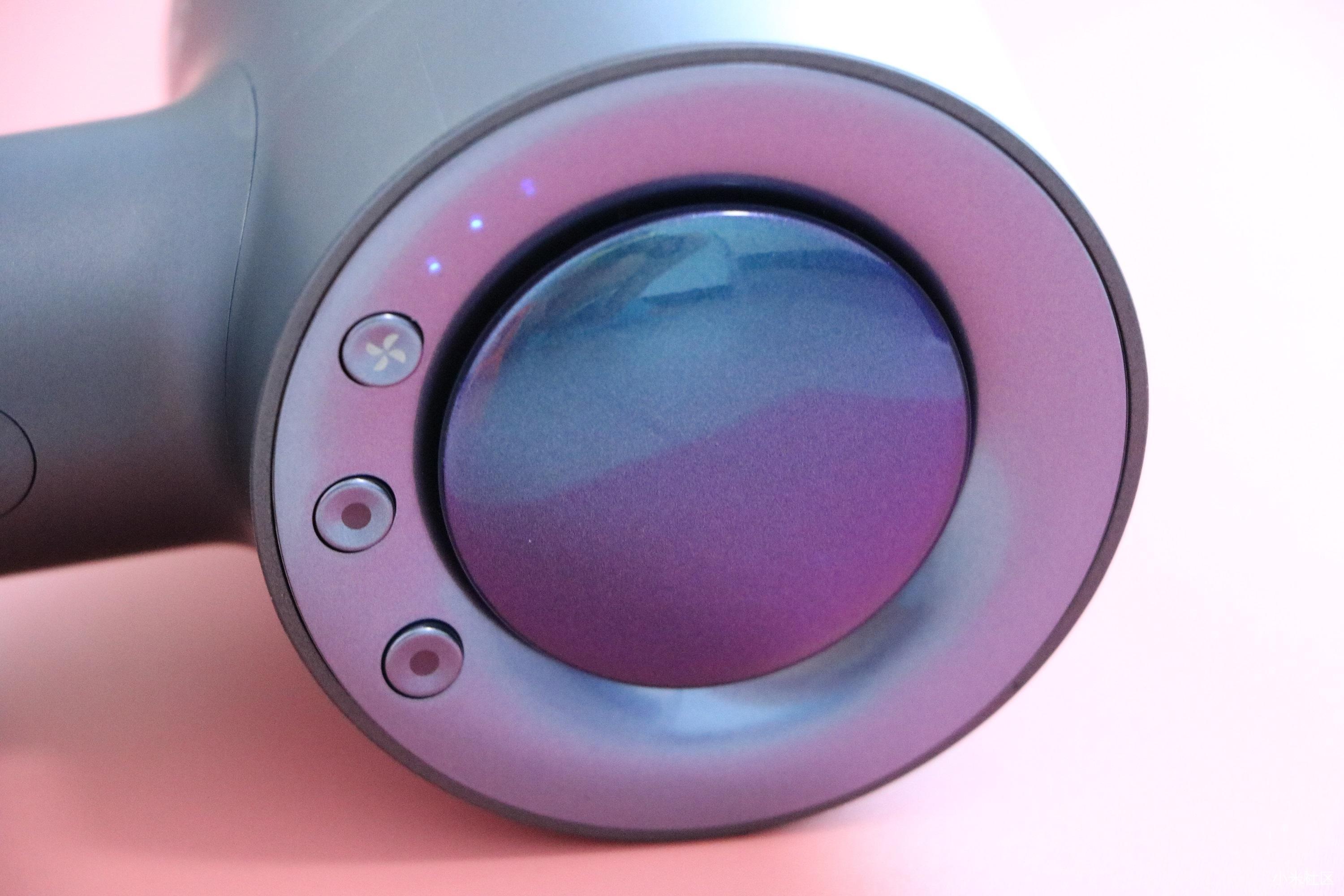 【直白吹风机】自带10万转高速马达,将掀起又一波国潮风暴