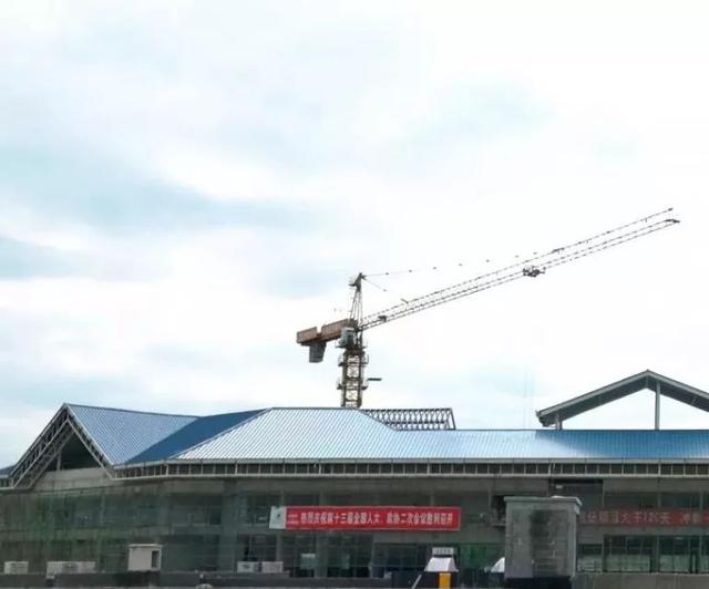 建设中的威信站全线新建新街,威信,镇雄,毕节,大方,黔西,卫城北,白云8