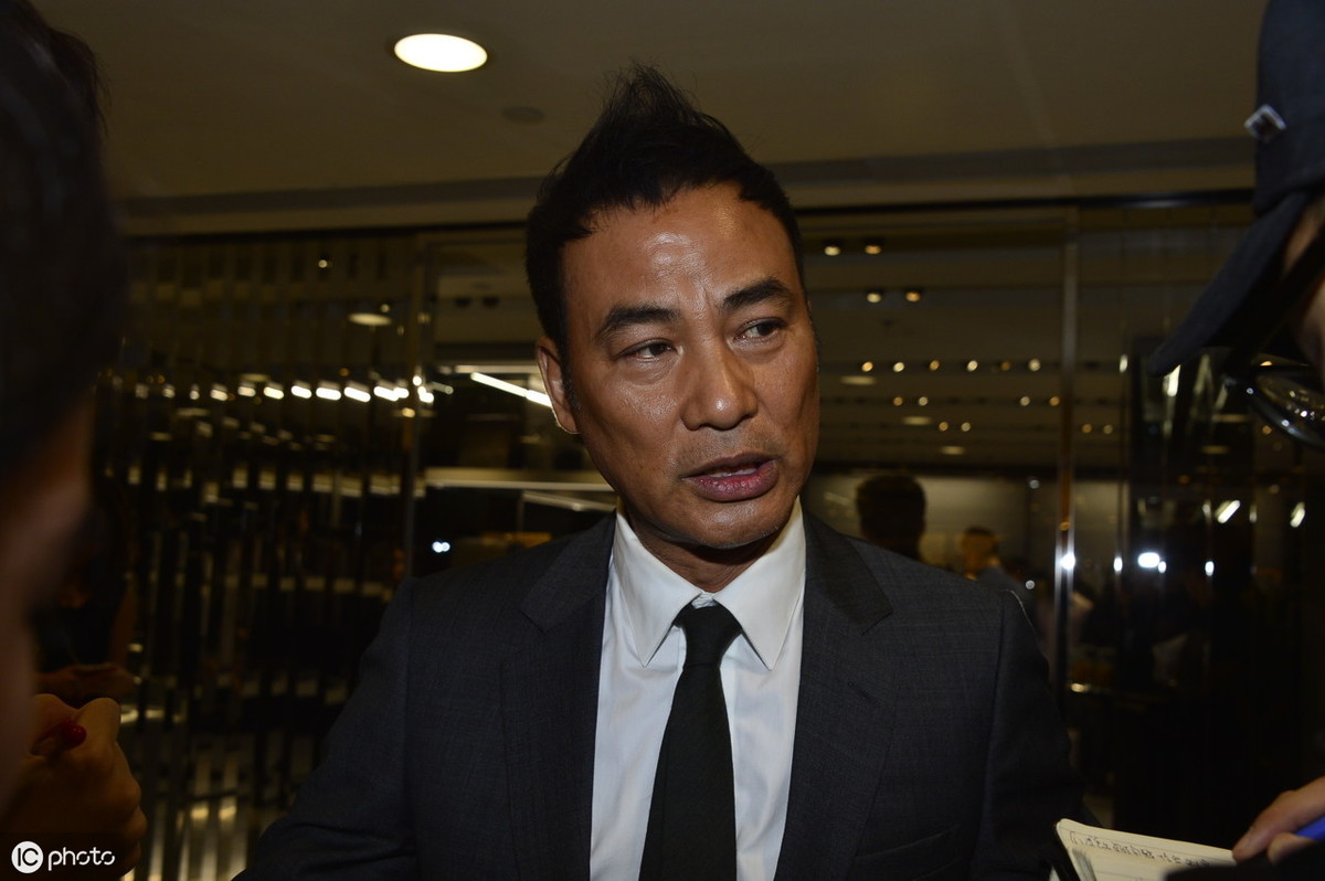 热点追踪:7月20日,香港著名演员任达华在广东中山市参加一商业活动时