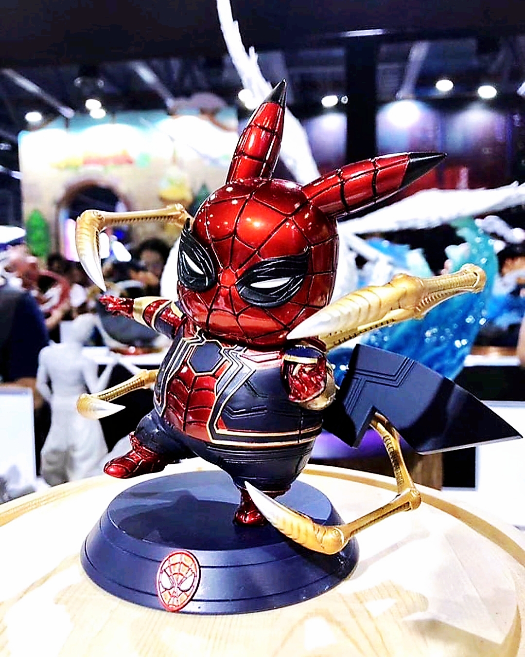 万物皆可皮卡丘,灭霸丘意外呆萌,看到蜘蛛侠笑得肚子疼