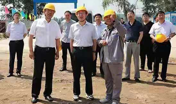 汤原县检查防汛工作,市委常委,秘书长,统战部长邱士林,县委书记付慧华