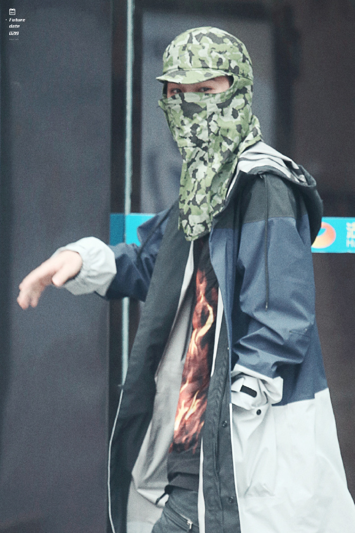 justin养蜂人造型迷惑大赏 妈妈再也不用担心我被晒黑啦!