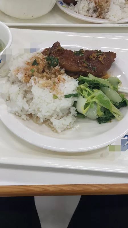常熟丨晒晒公司中午的工作餐你们不要太羡慕
