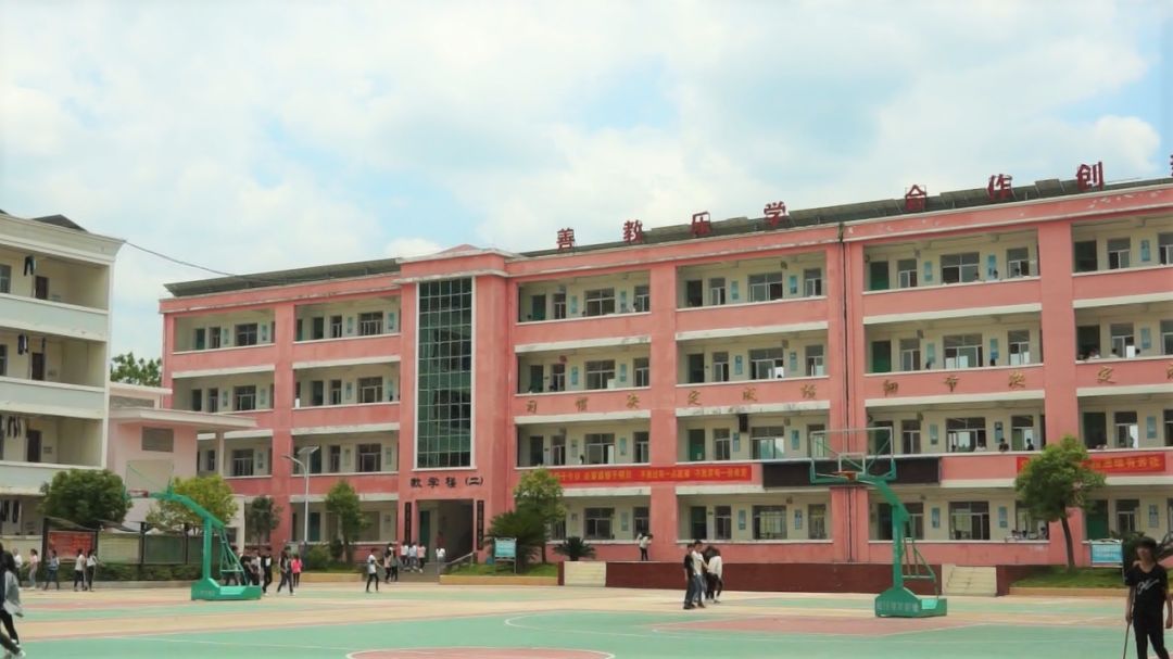 安远这个镇中考中5个学霸,4个女孩!_天心镇