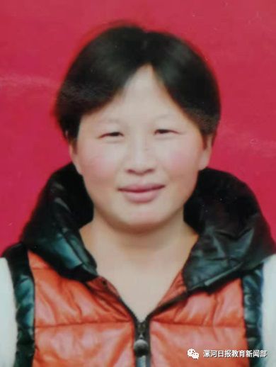 15杨俊花,女,1977年生,临颍县窝城镇一中教师关键词:痴心教育事业的"