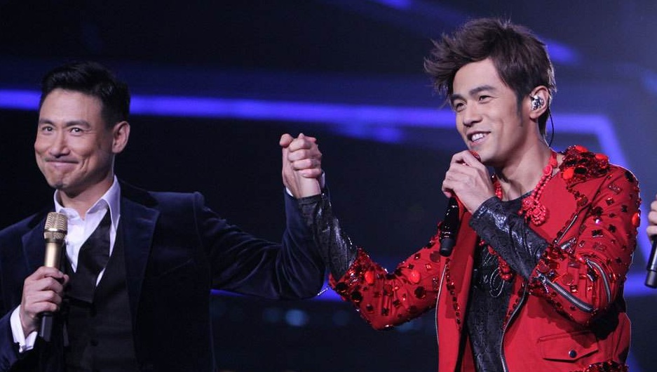 娱乐圈中有很多著名的歌手,像周杰伦,王力宏,张学友等等,他们在歌坛都