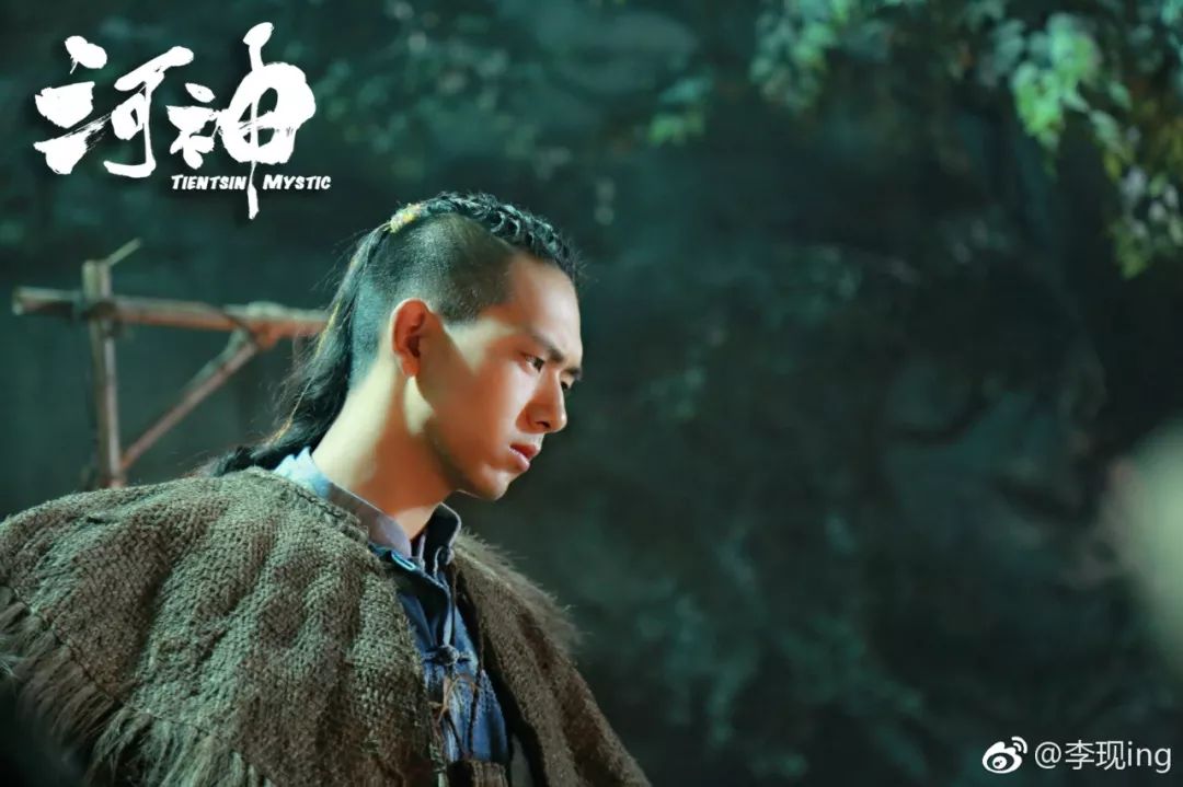 再到《河神》中机智顽痞的郭得友,以及69《南方有乔木》里深情的