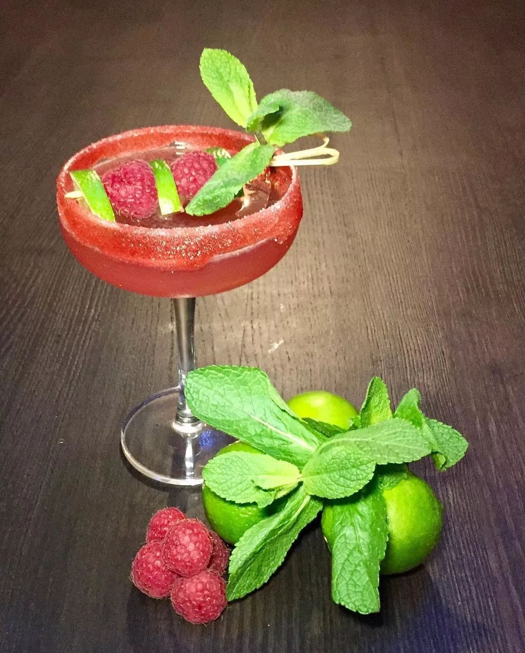 cosmopolitan大都会鸡尾酒重返公众视线有望摆脱艳俗标签